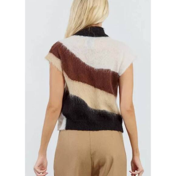 NEW MOLLY BRACKEN sonoma sleeveless sweater in multi - Picture 5 of 5